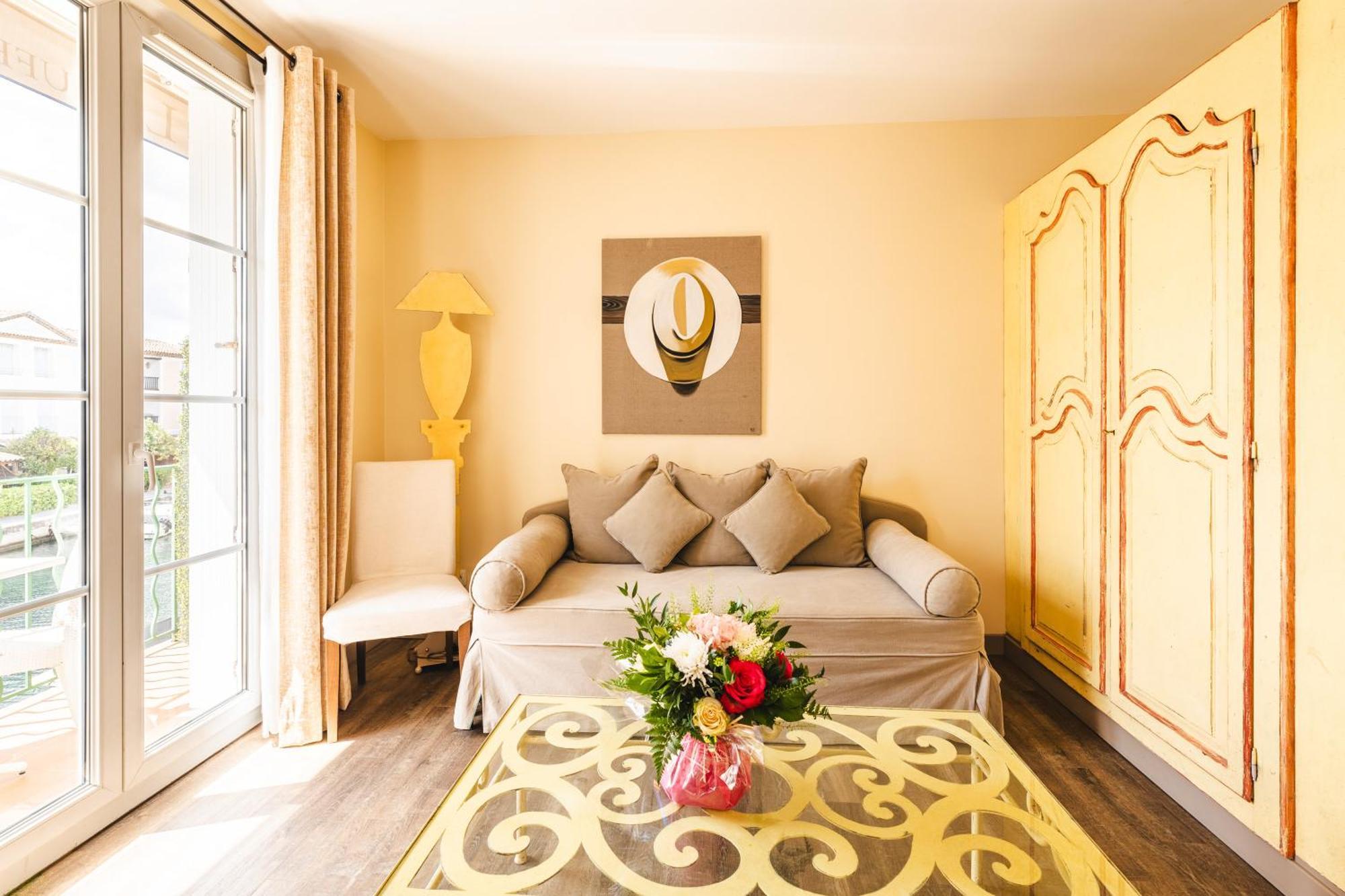 גרימו Le Suffren Hotel מראה חיצוני תמונה
